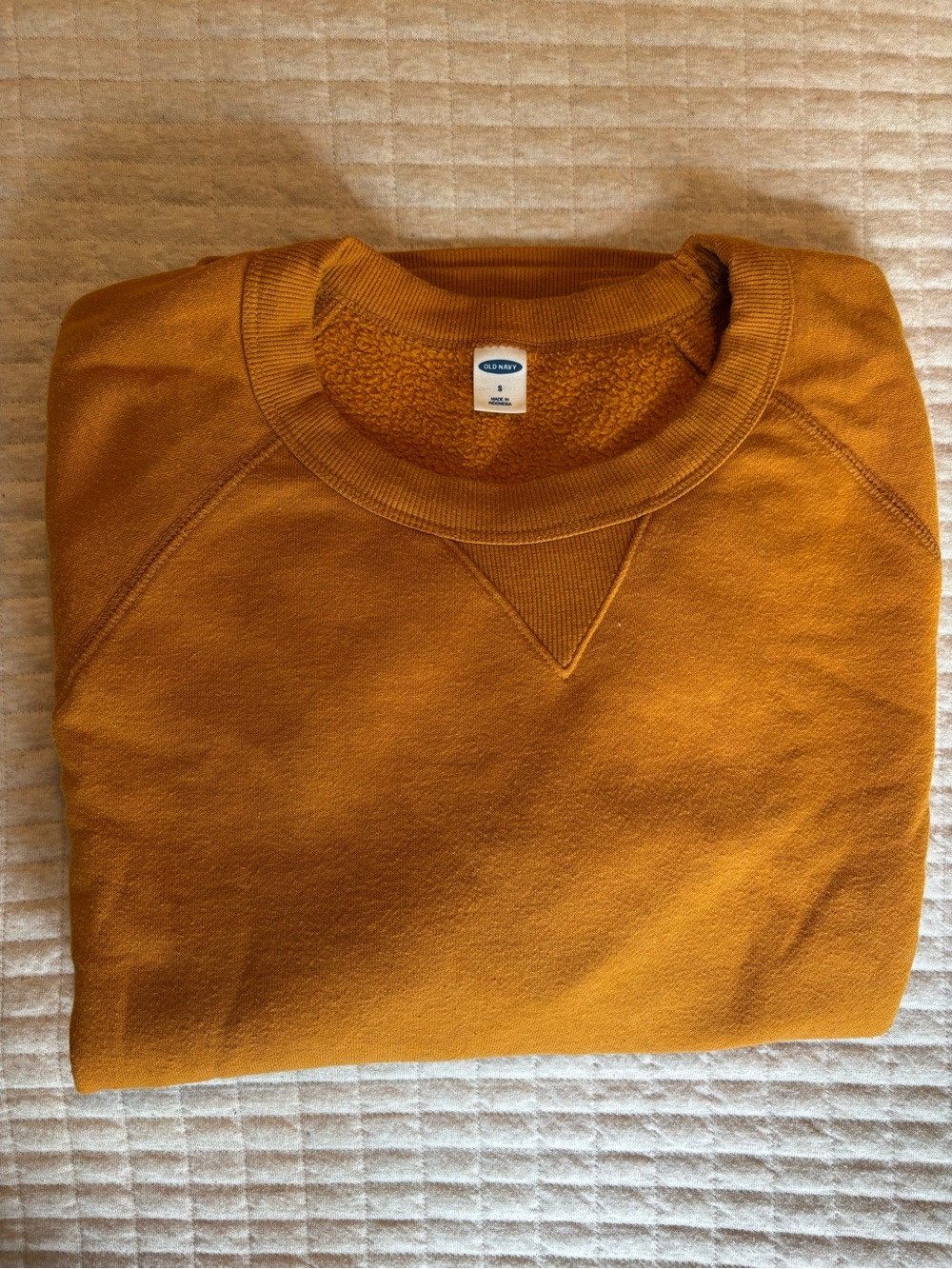 Old Navy Mustard Yellow Raglan Crewneck Sweatshirt - Women’s Size Small - Picture 4 of 4